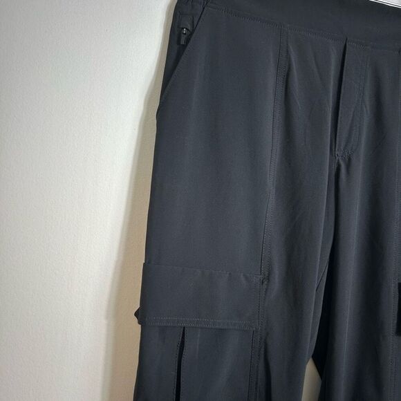 Athleta Chelsea utility jogger in black size 4 - Picture 5 of 8